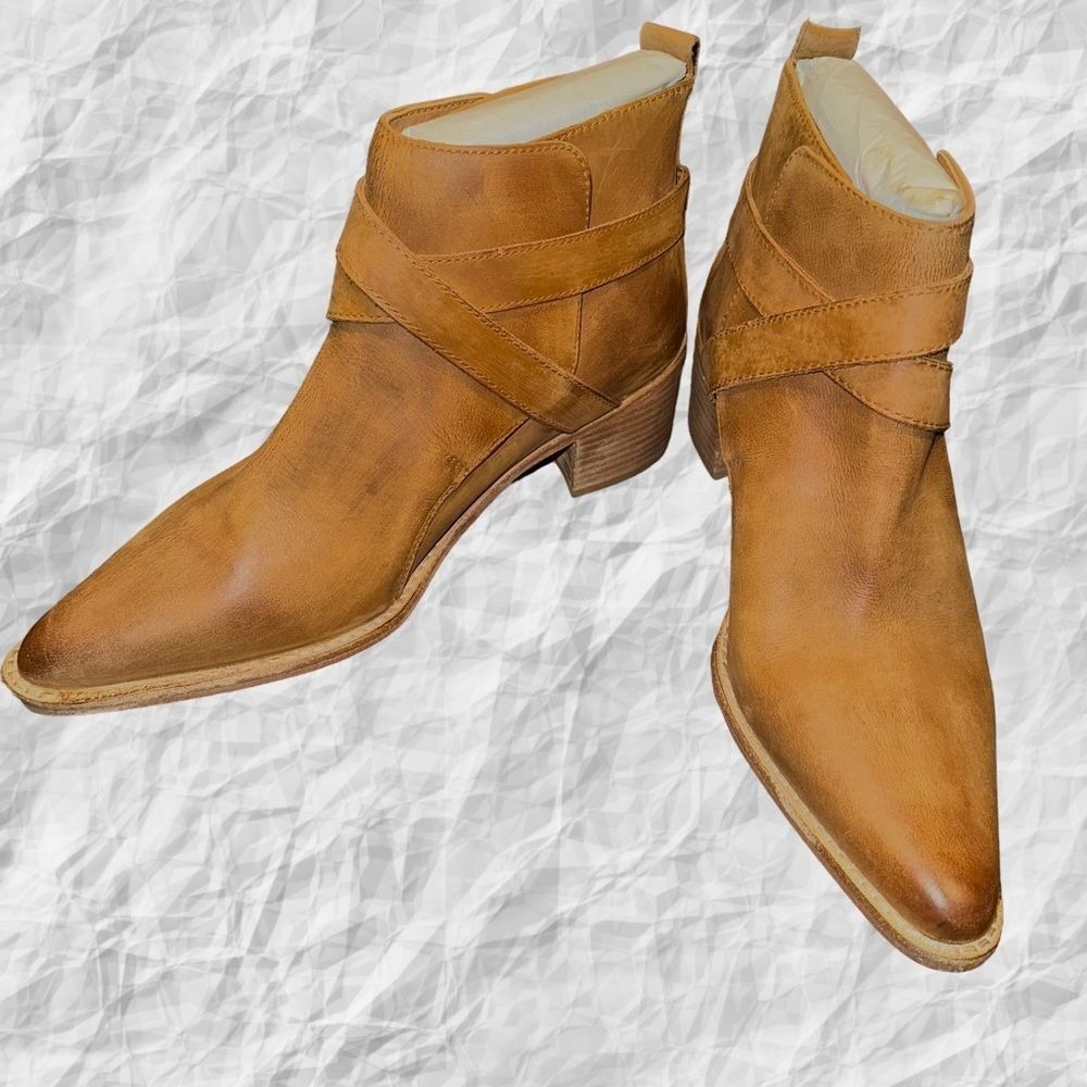 Free People 8 /euro 38.5 Brown Back Loop Leather Ankle Boot Women's NWOB